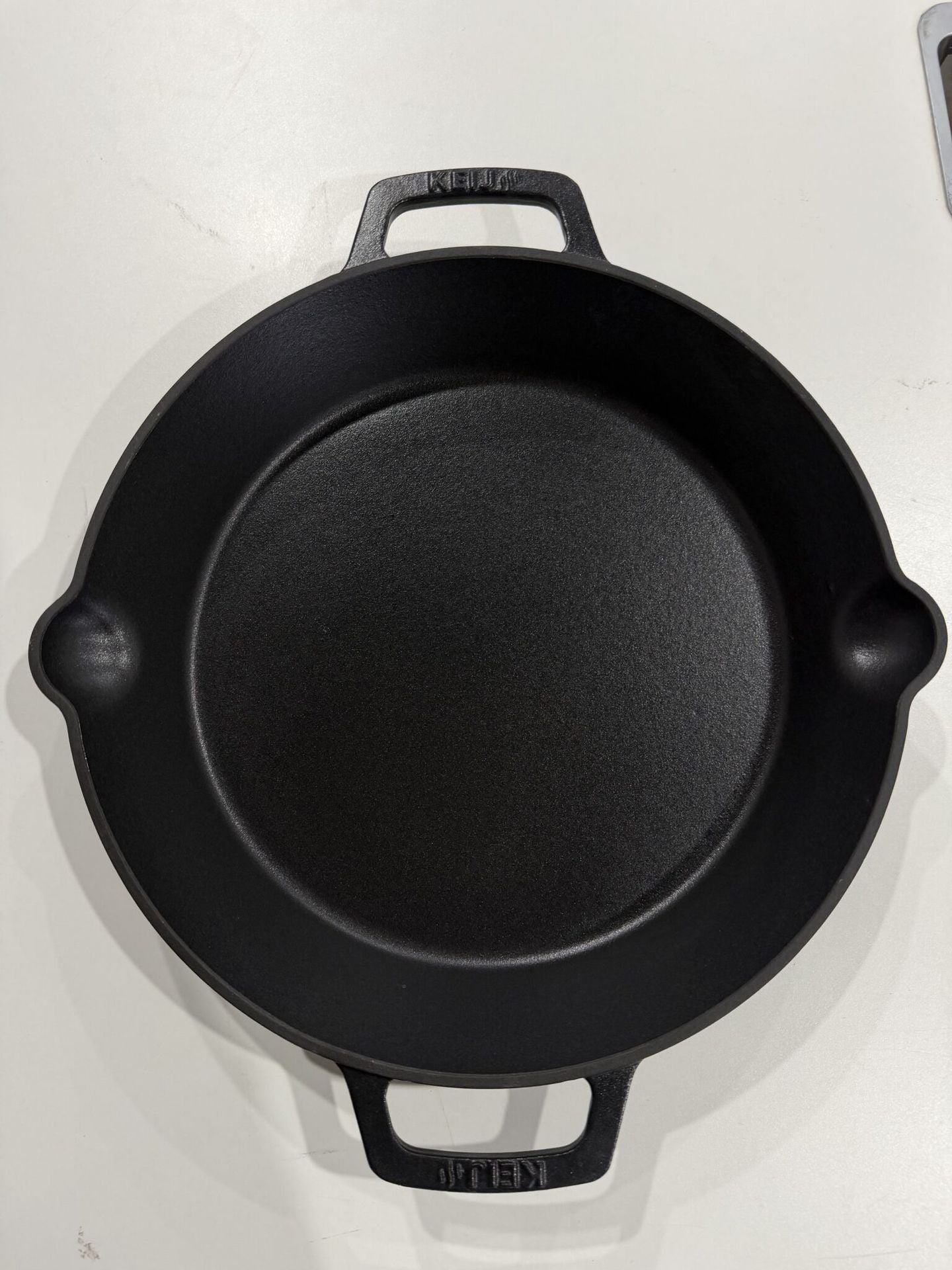 Keij kamado Gietijzeren Skillet 30cm - geëmailleerd